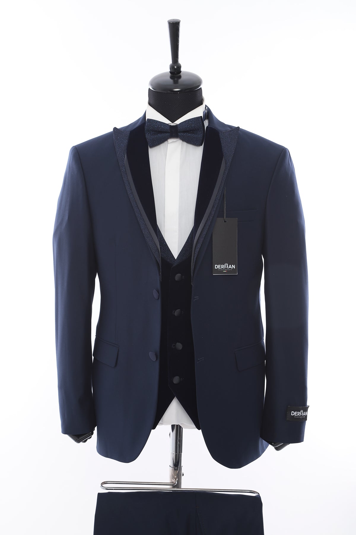 Double Breasted Classic Silvery Collar Navy Tuxedo tailed look at our product, a tuxedo that you can dress up or simplify. This is what we call subtle style that wil